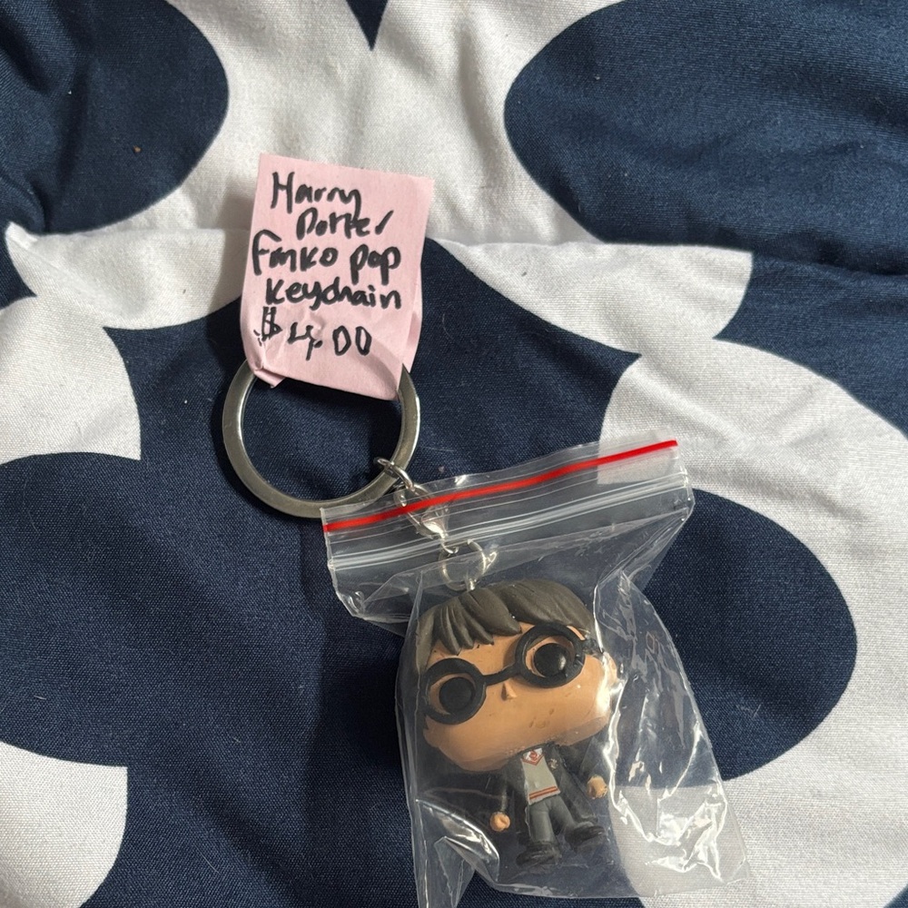 Warner Bros. Harry Potter Keychain - Black and Gray